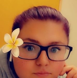 Meet your Posher, Alexus